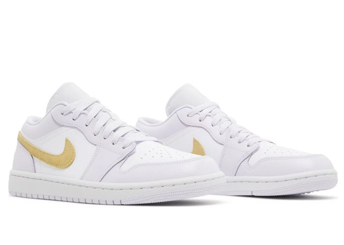 Air Jordan 1 Low