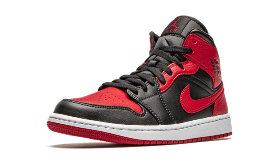 Air Jordans 1 Mid “Banned 2020” 554724-074
