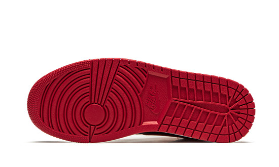 Air Jordans 1 Mid “Banned 2020” 554724-074